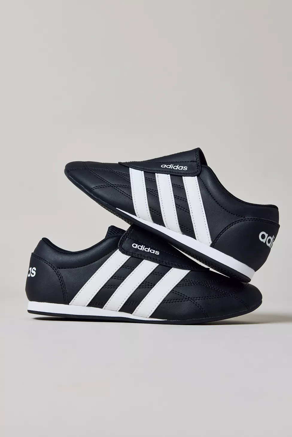 urban outfitters 9?width=500&height=500&fit=cover&auto=webp&dpr=4