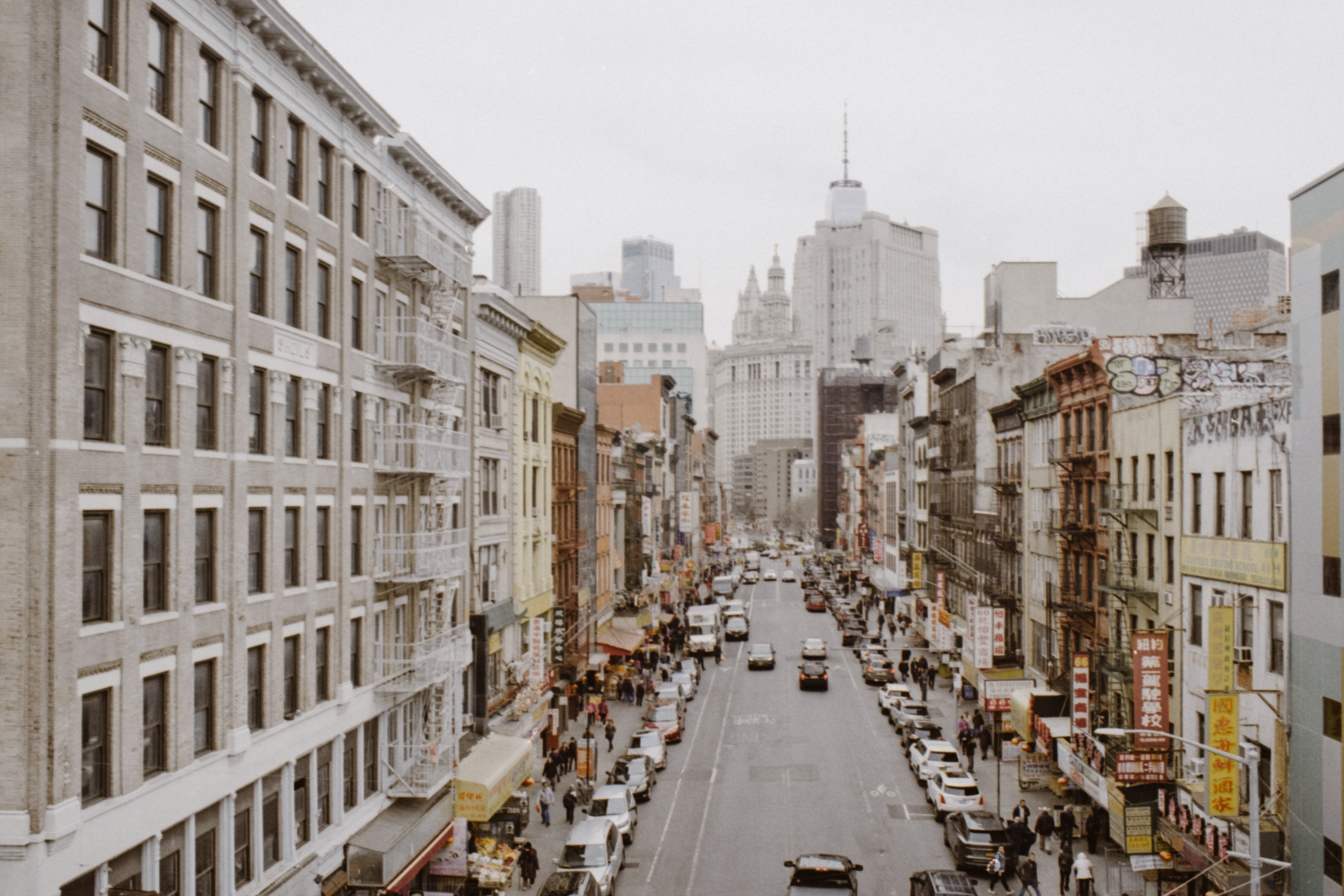 cityscape by Annie Spratt?width=698&height=466&fit=crop&auto=webp&dpr=4