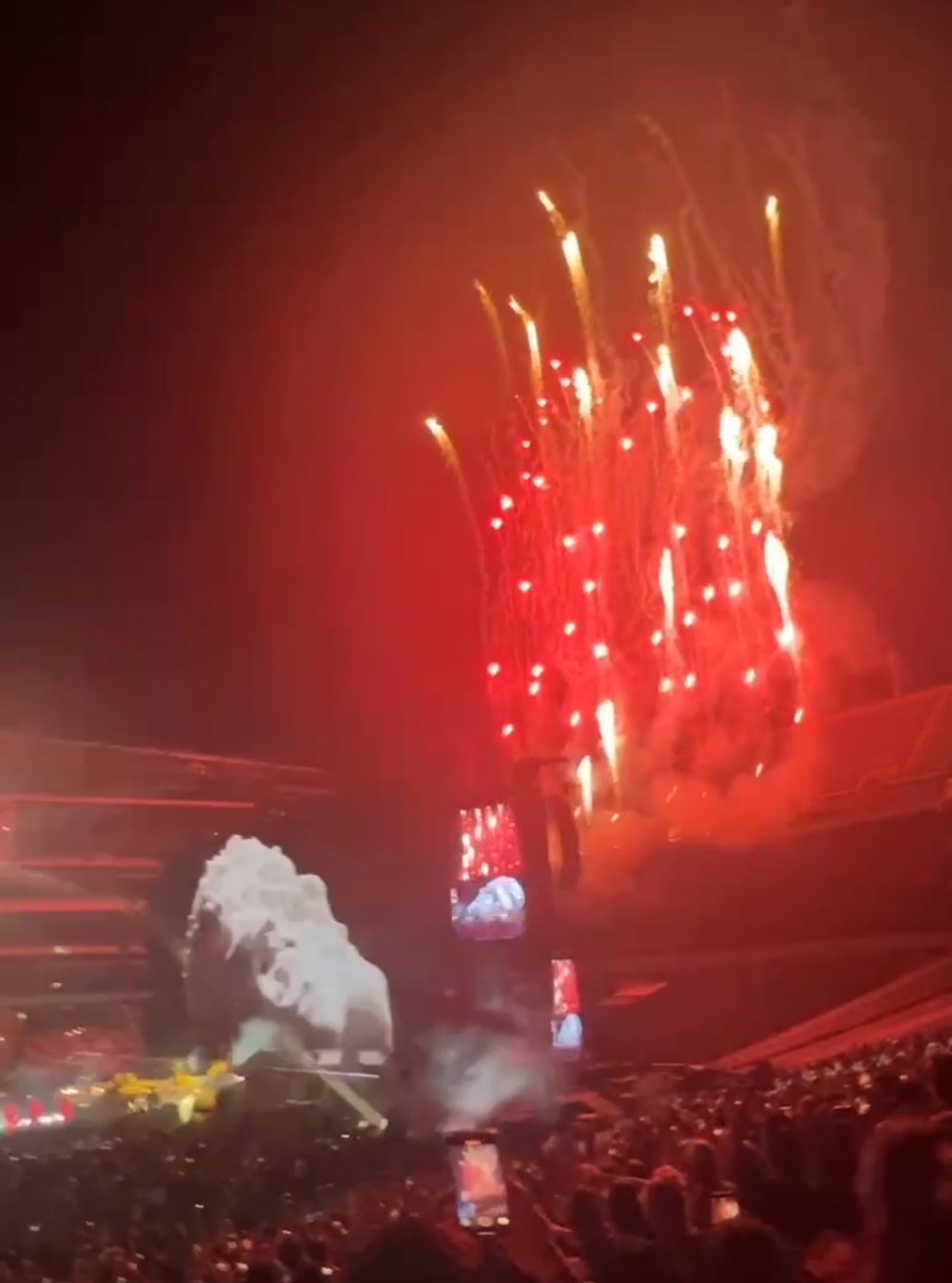 Fireworks going off during The Weeknd\'s performance of \