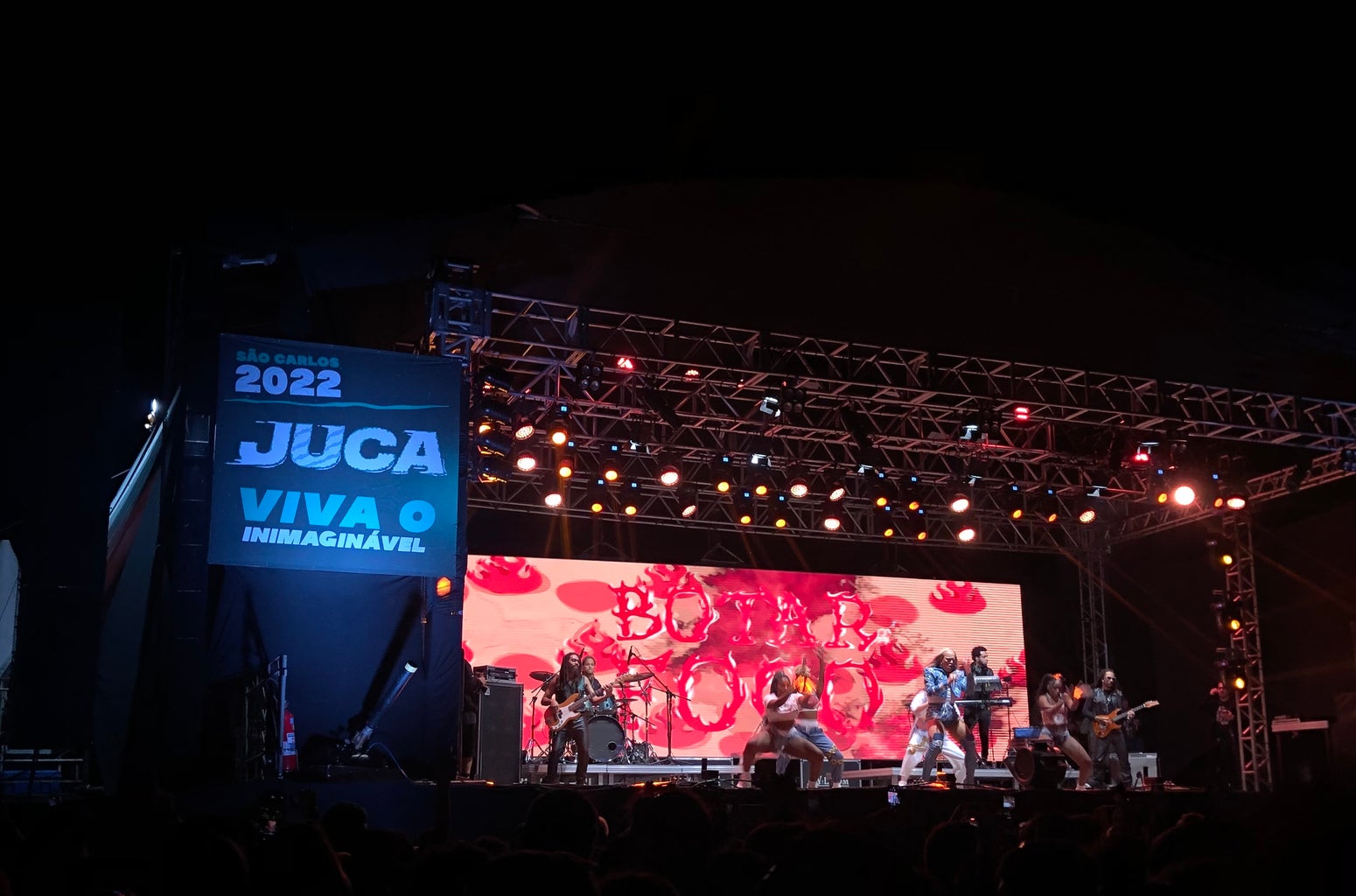 Gloria Groove\'s concert at JUCA 2022, in São Carlos