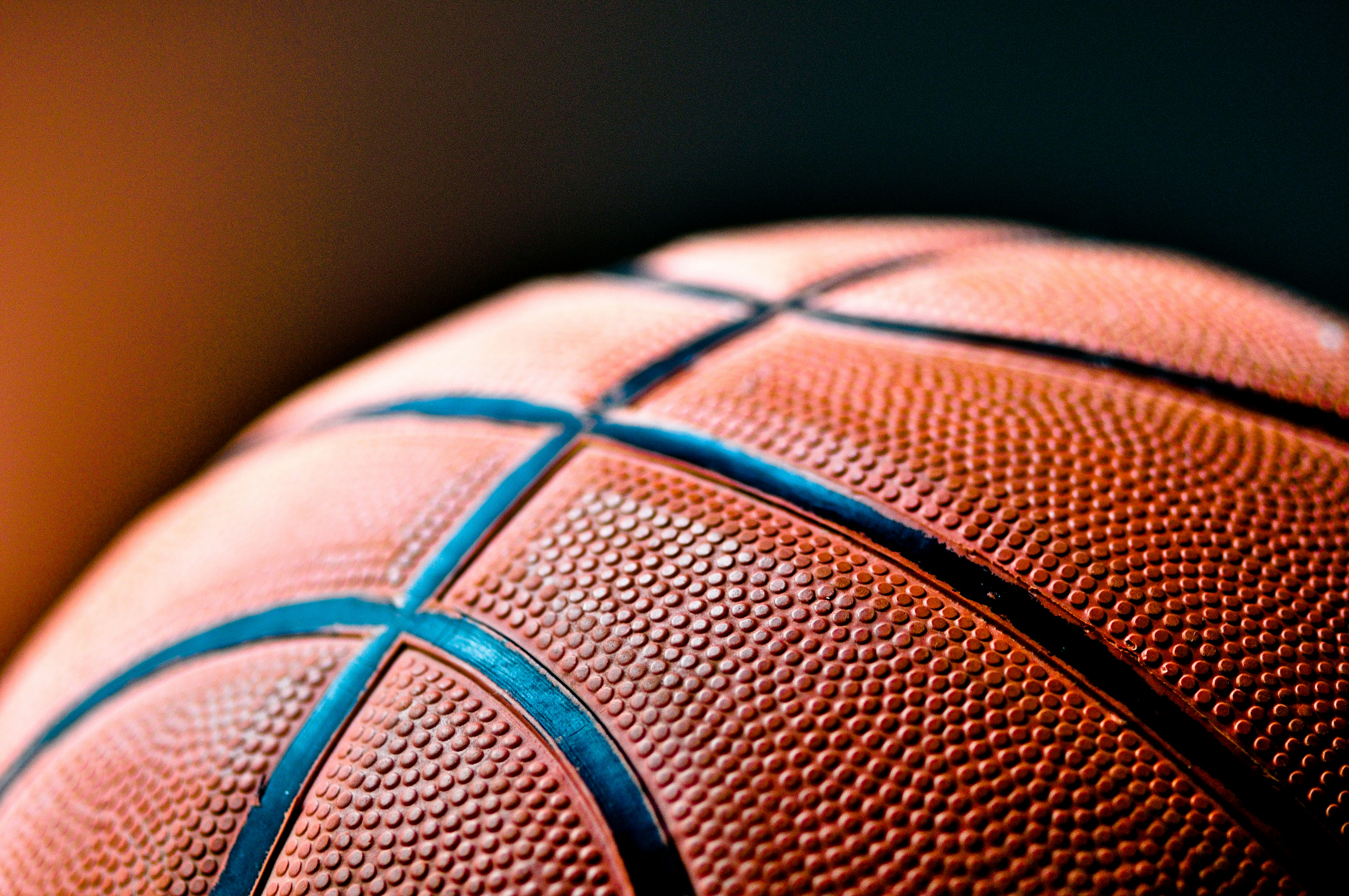 zoomed in basketball