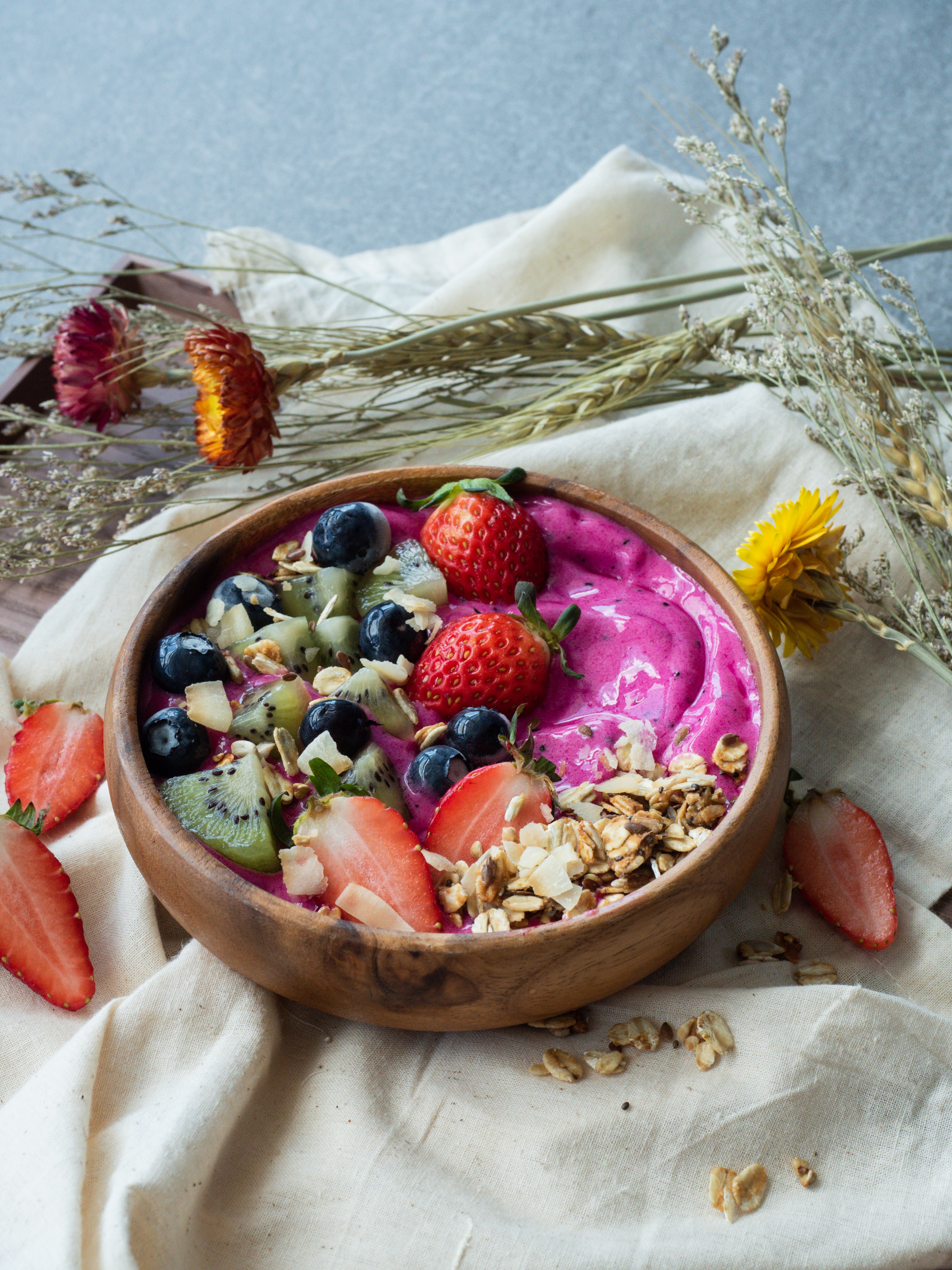 Pitaya bowl by Vicky Ng