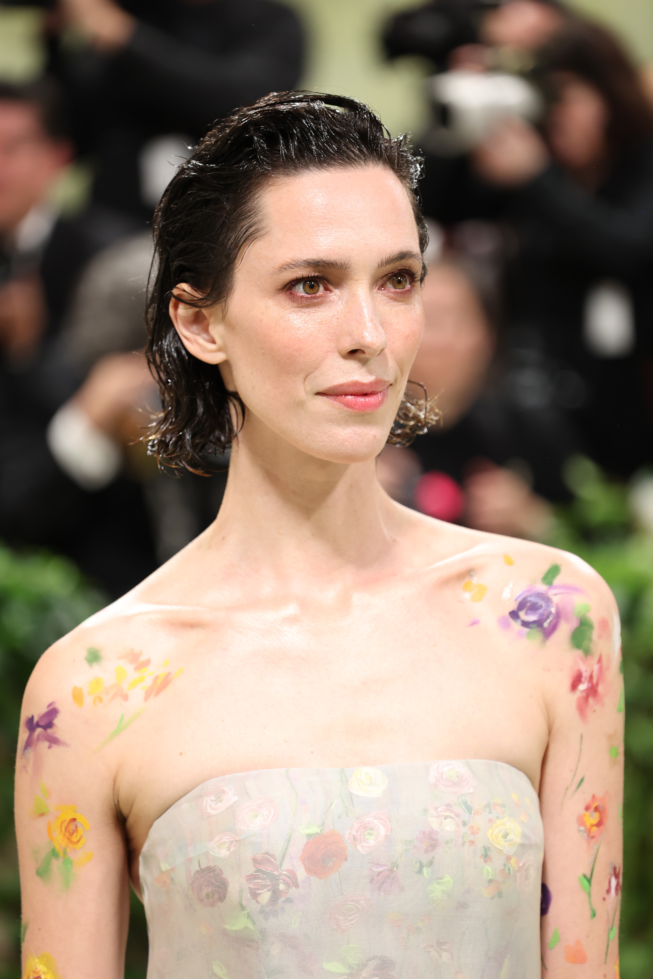 rebecca hall 2024 met gala wet look