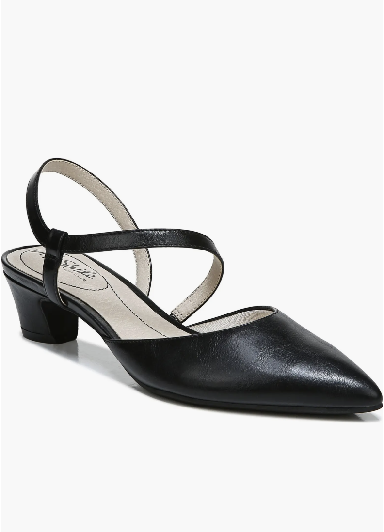 Lifestride Minimalist Pointed Toe Pump