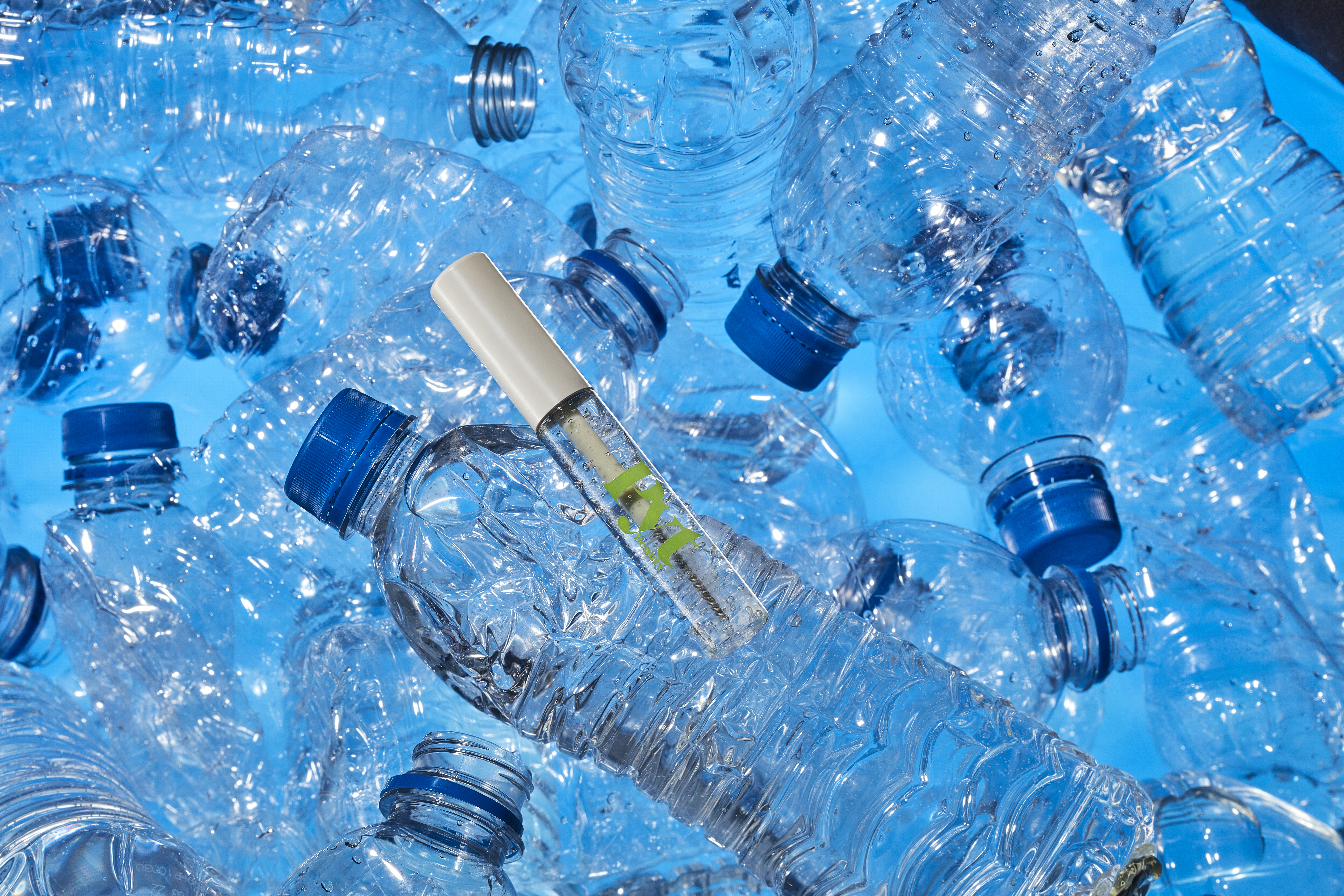 brows?width=698&height=466&fit=crop&auto=webp&dpr=4