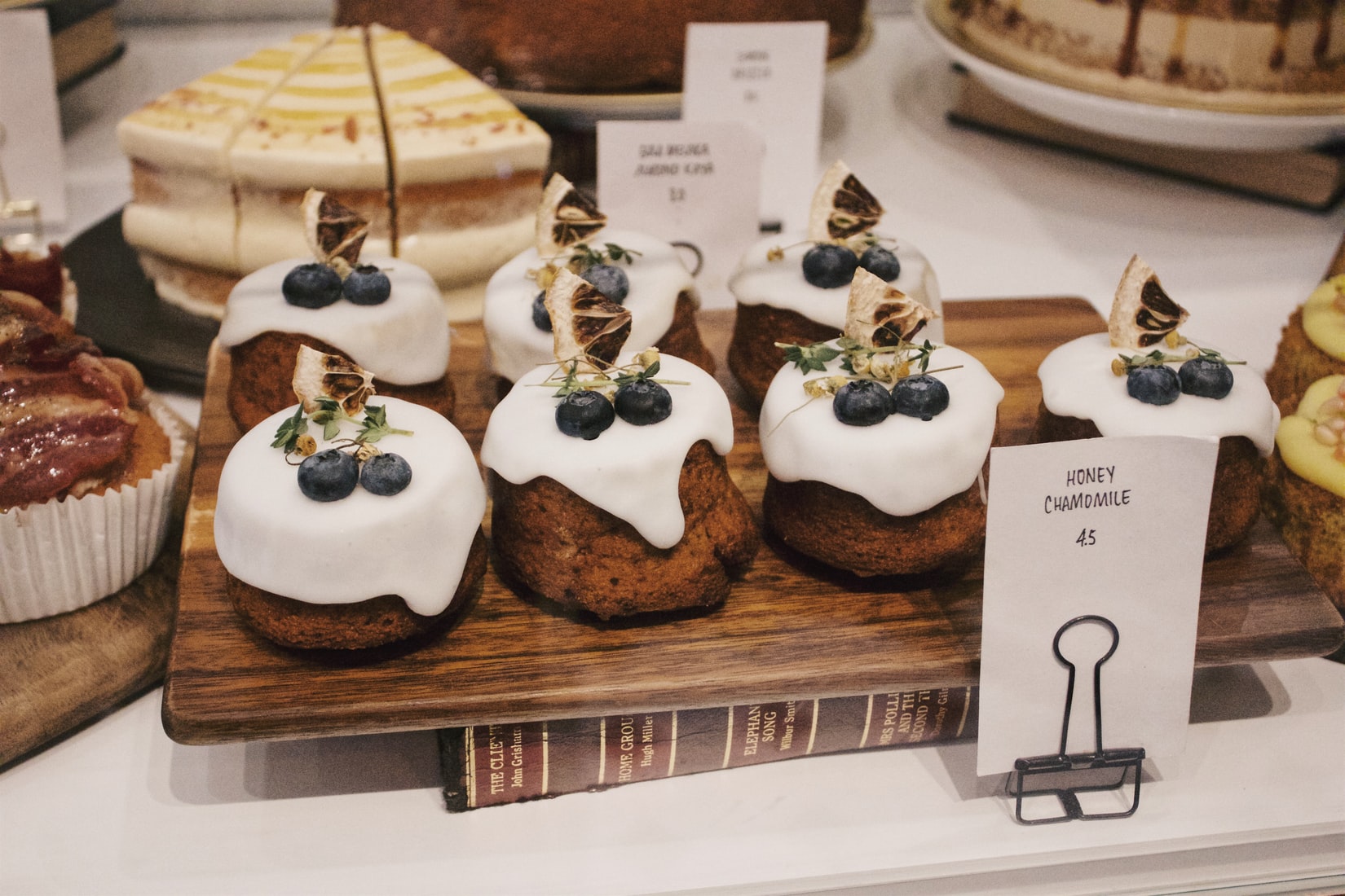 honey chamomile muffins