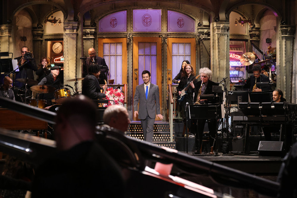 harry styles SNL performance 2026 0009?width=698&height=466&fit=crop&auto=webp&dpr=4