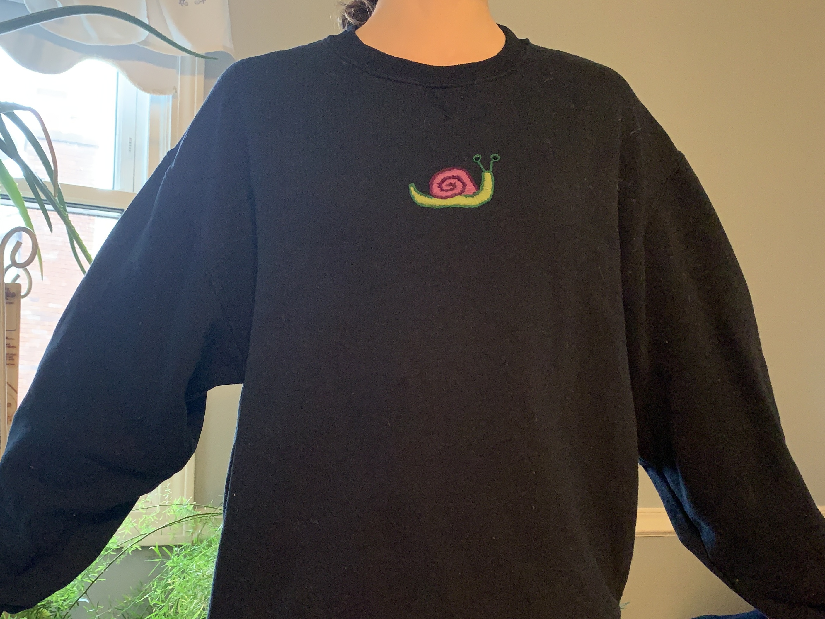 snail embroidery tank top