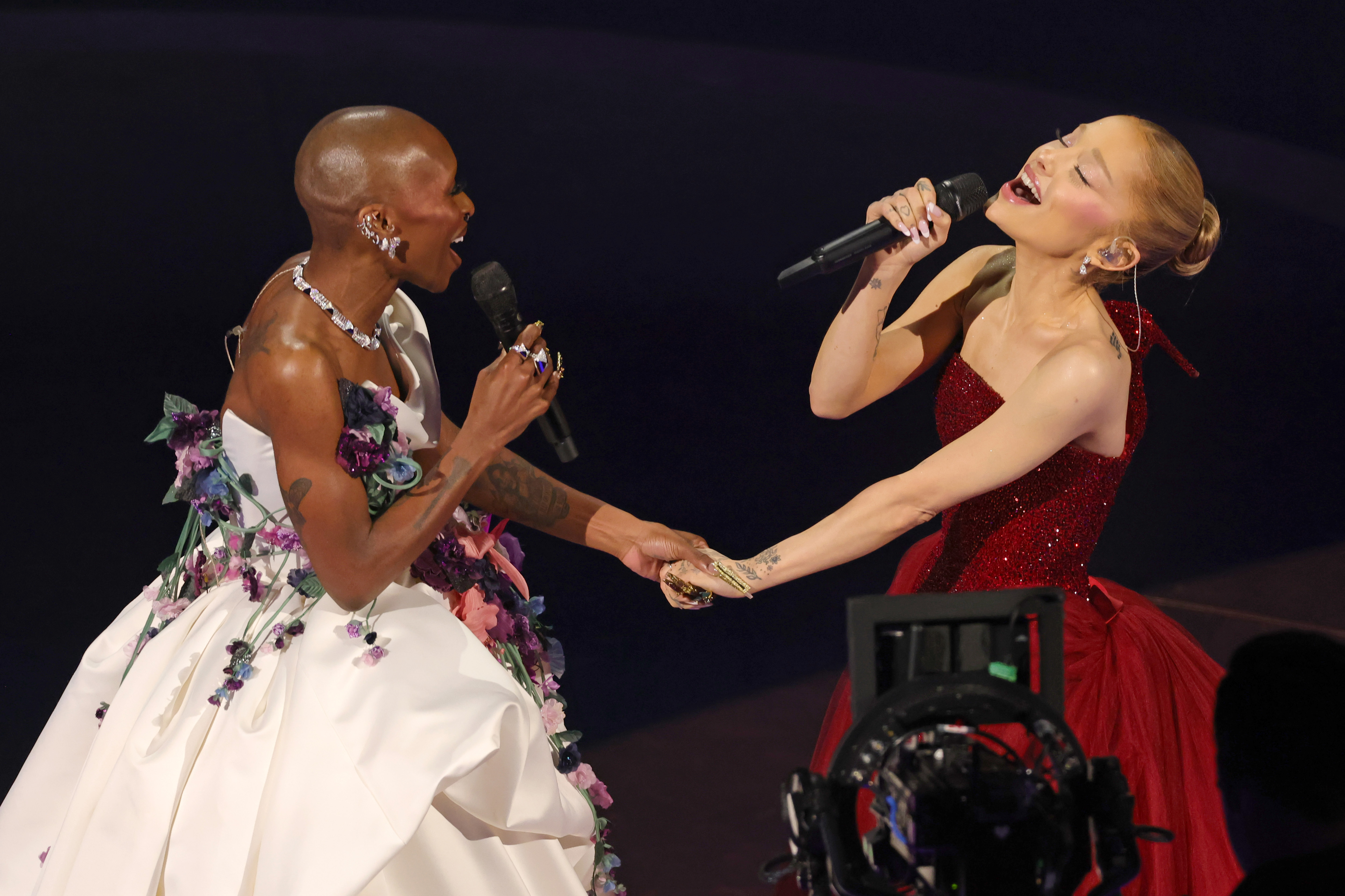 ariana grande cynthia erivo oscars performance 2024?width=698&height=466&fit=crop&auto=webp&dpr=4