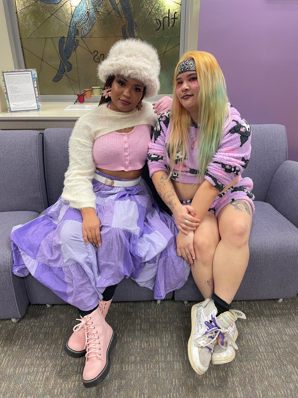 two student drag performers