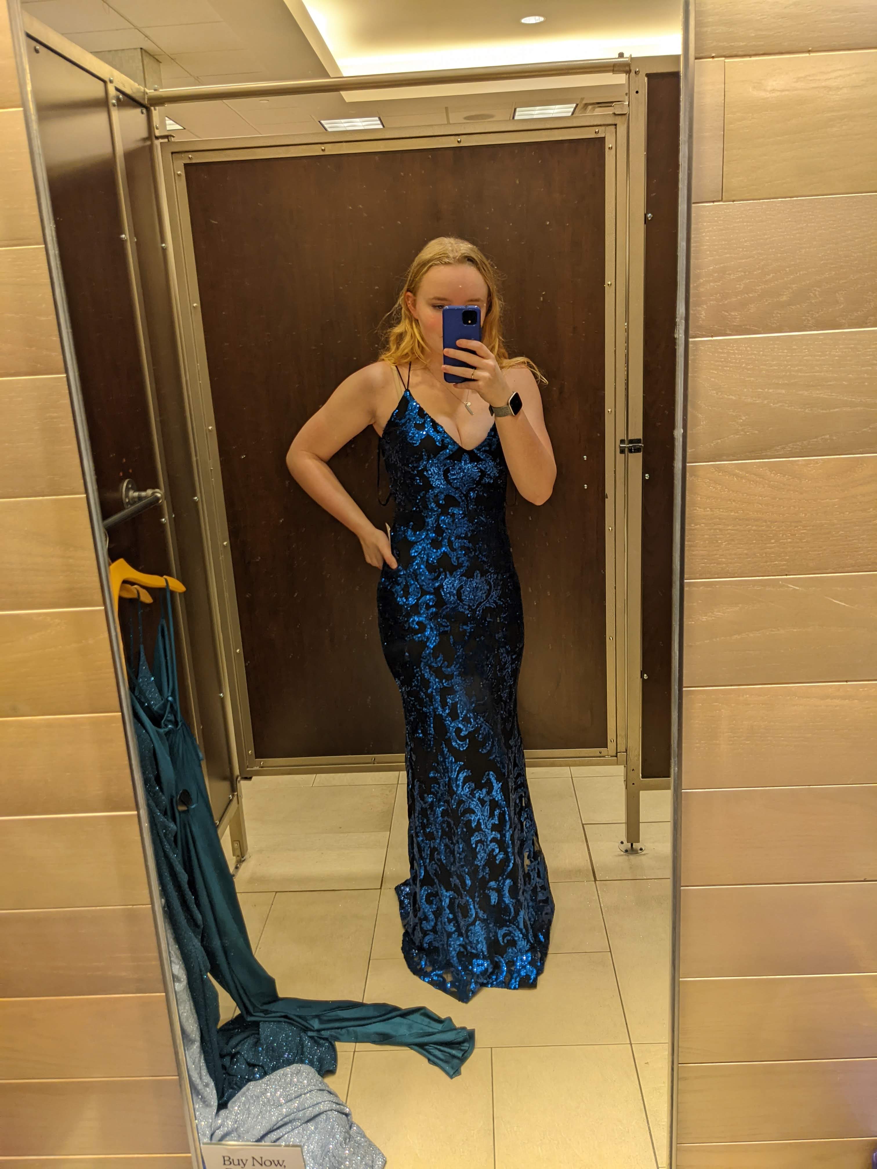 Brianna Strohbehn in her Blue and Black Prom Dress