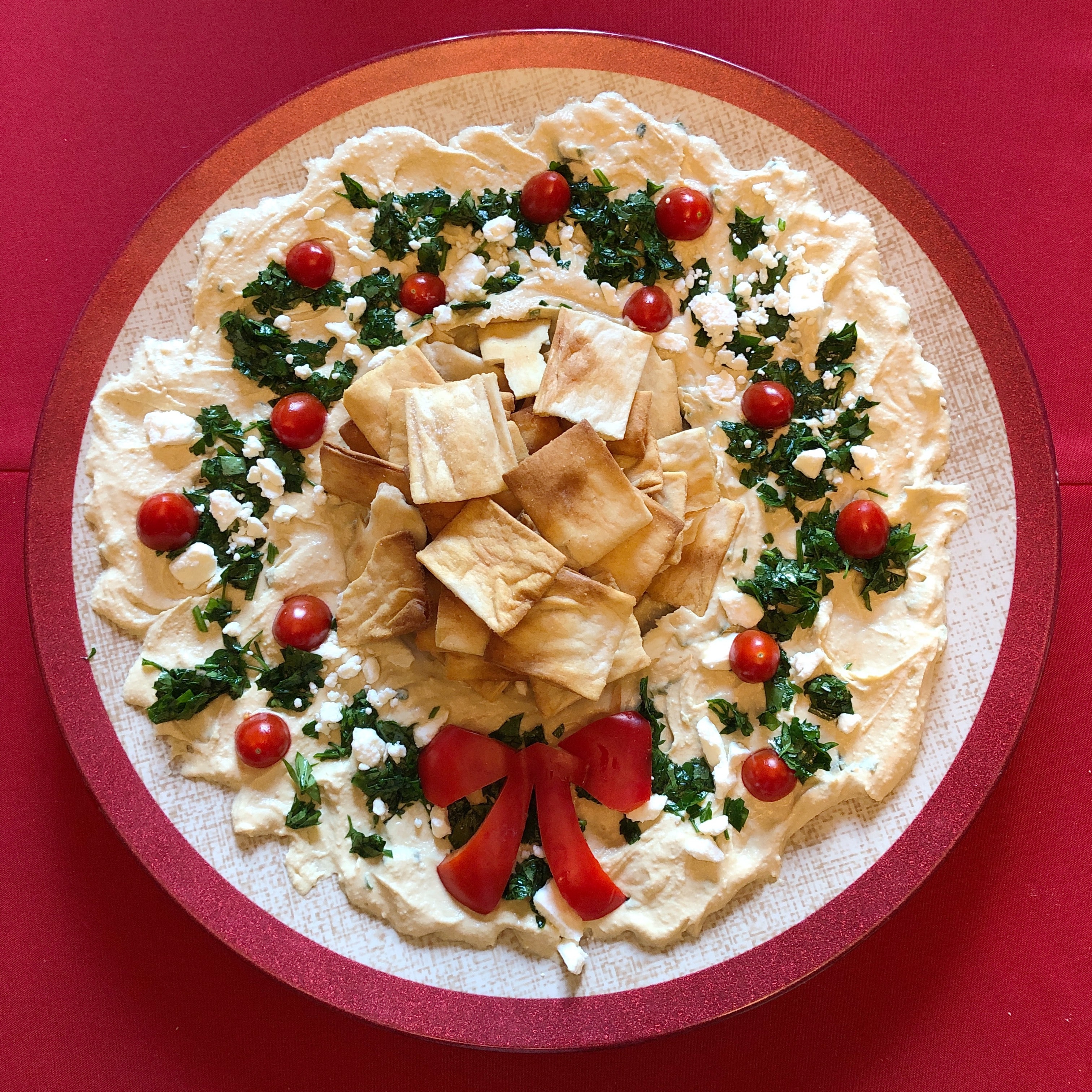 pita chips and hummus dip for super bowl snacks