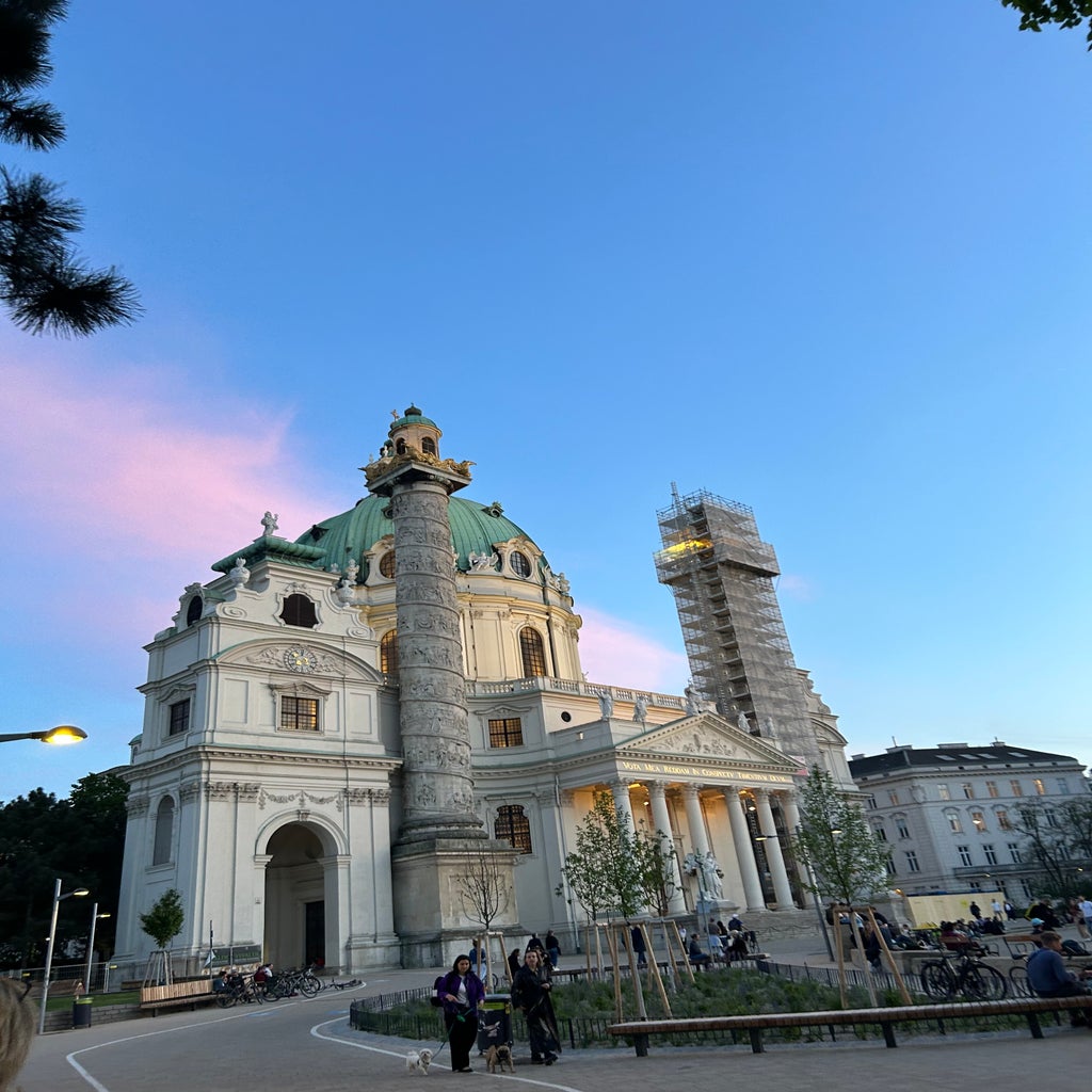 Photo of a cathedral in Vienna, Austria