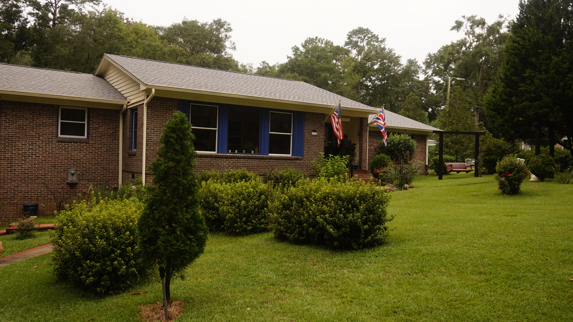 dsc06970jpg by Yasmeen Julemiste