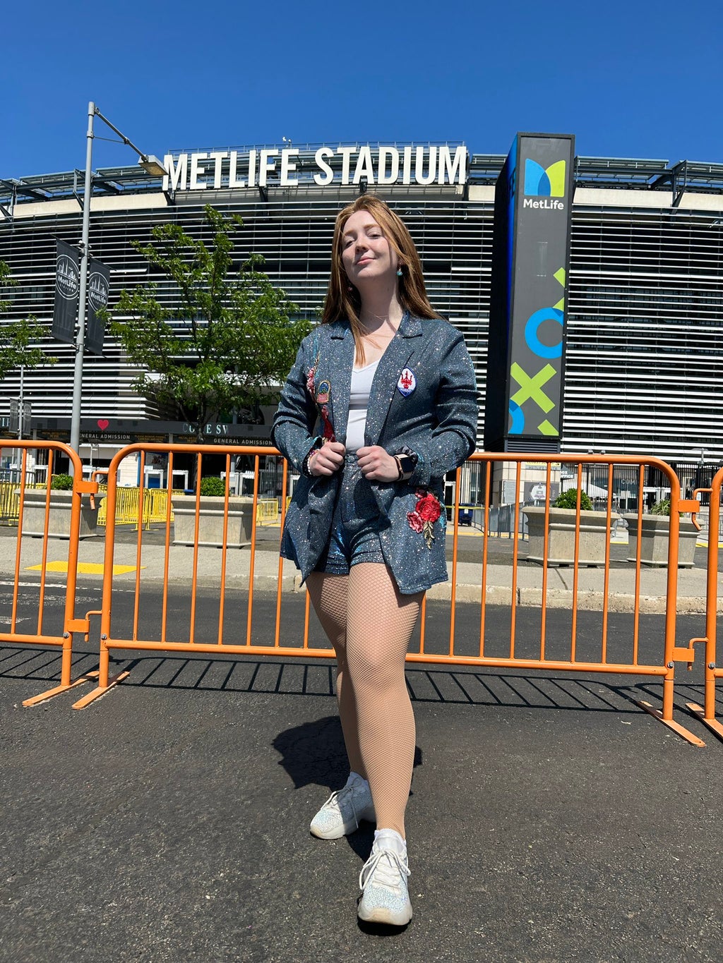 Allie in front of Metlife Stadium