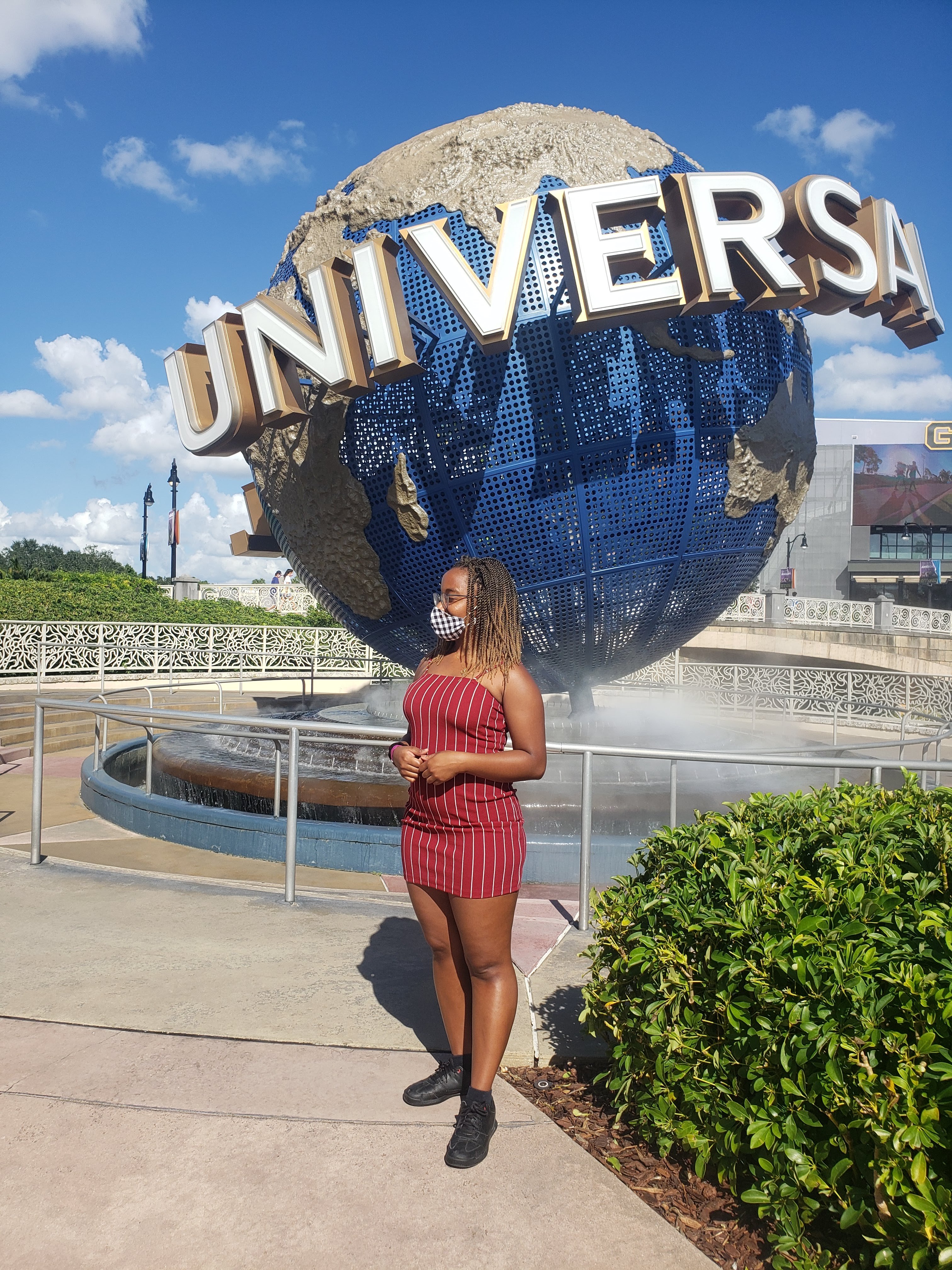 universal globe