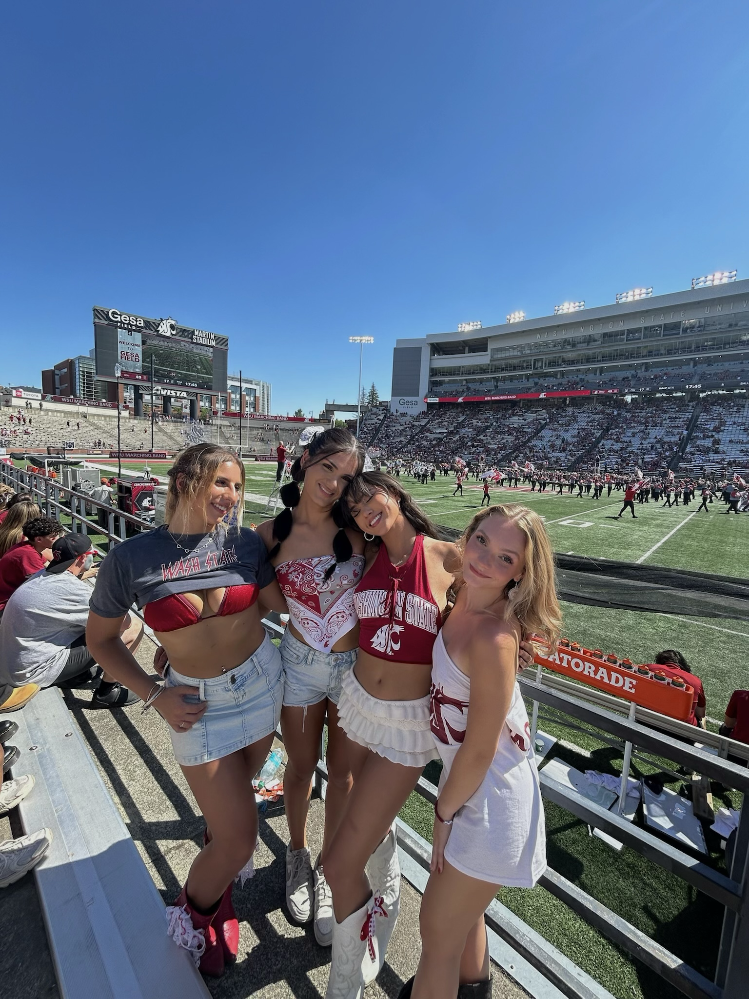 fullsizerenderpng by Sara Burres?width=698&height=466&fit=crop&auto=webp&dpr=4