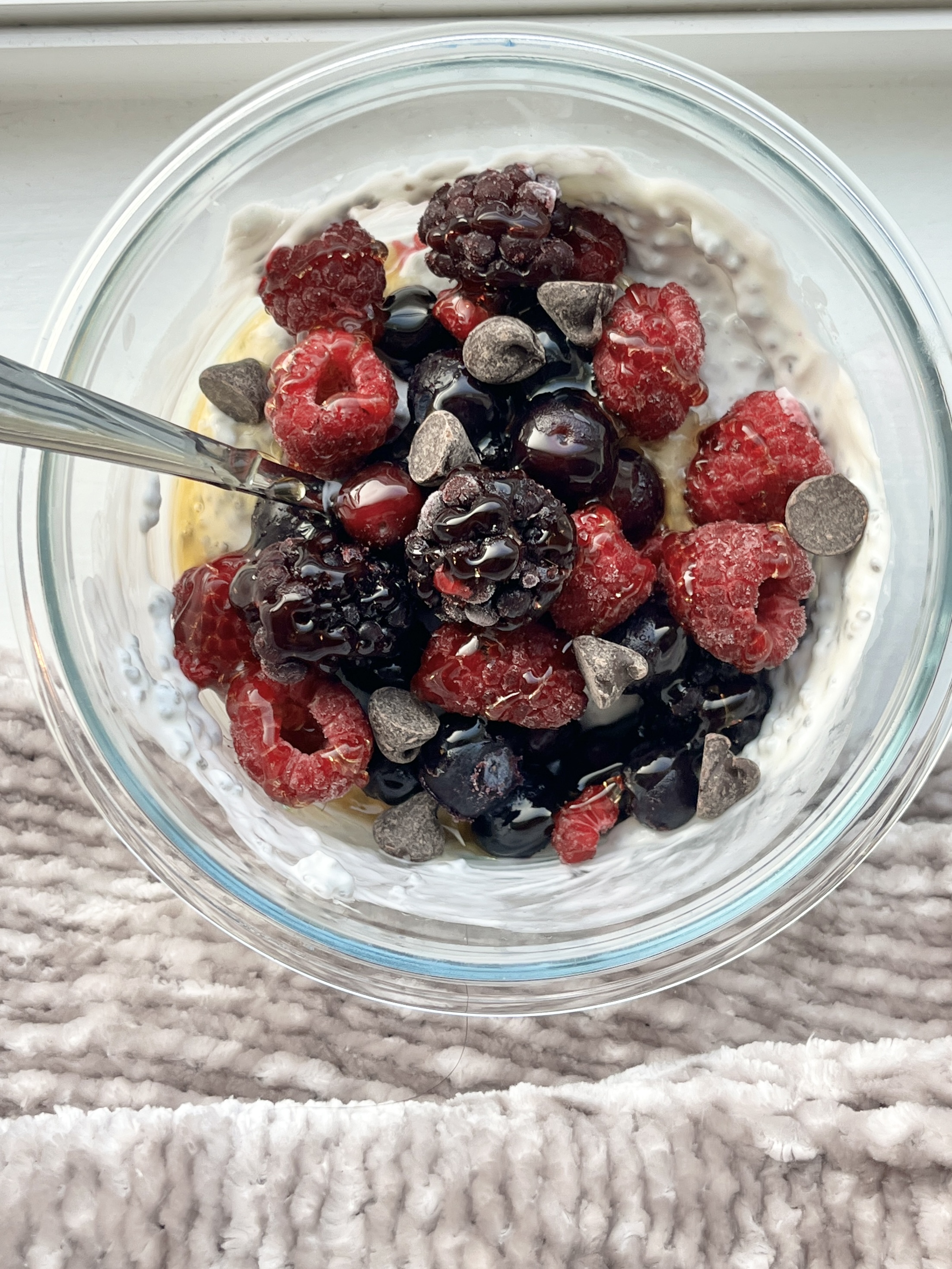 Greek Yogurt and Berries Parfait Bowl