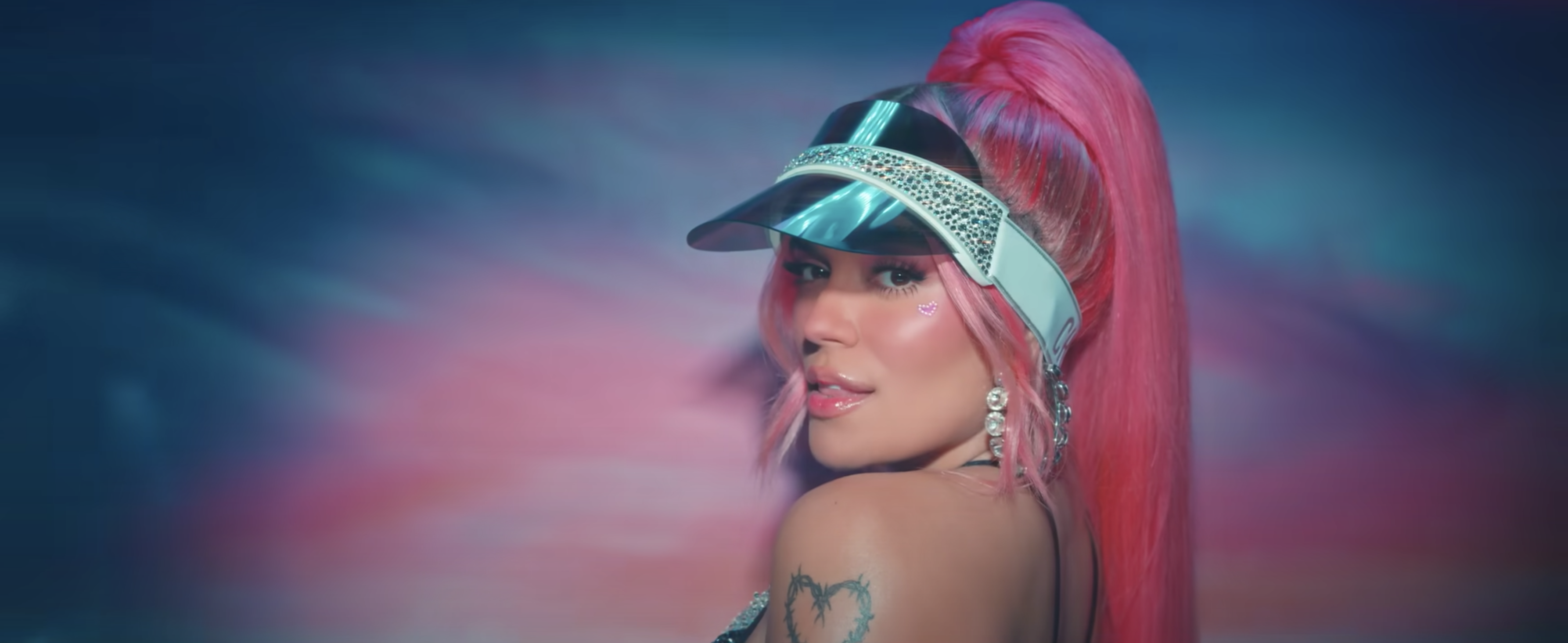 karol g watati music video?width=698&height=466&fit=crop&auto=webp&dpr=4