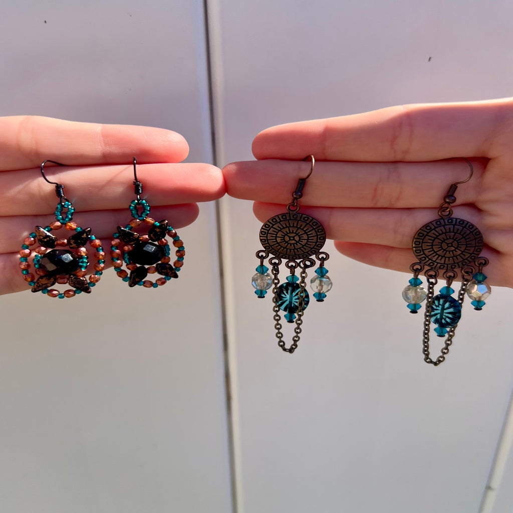 Two pairs of earrings