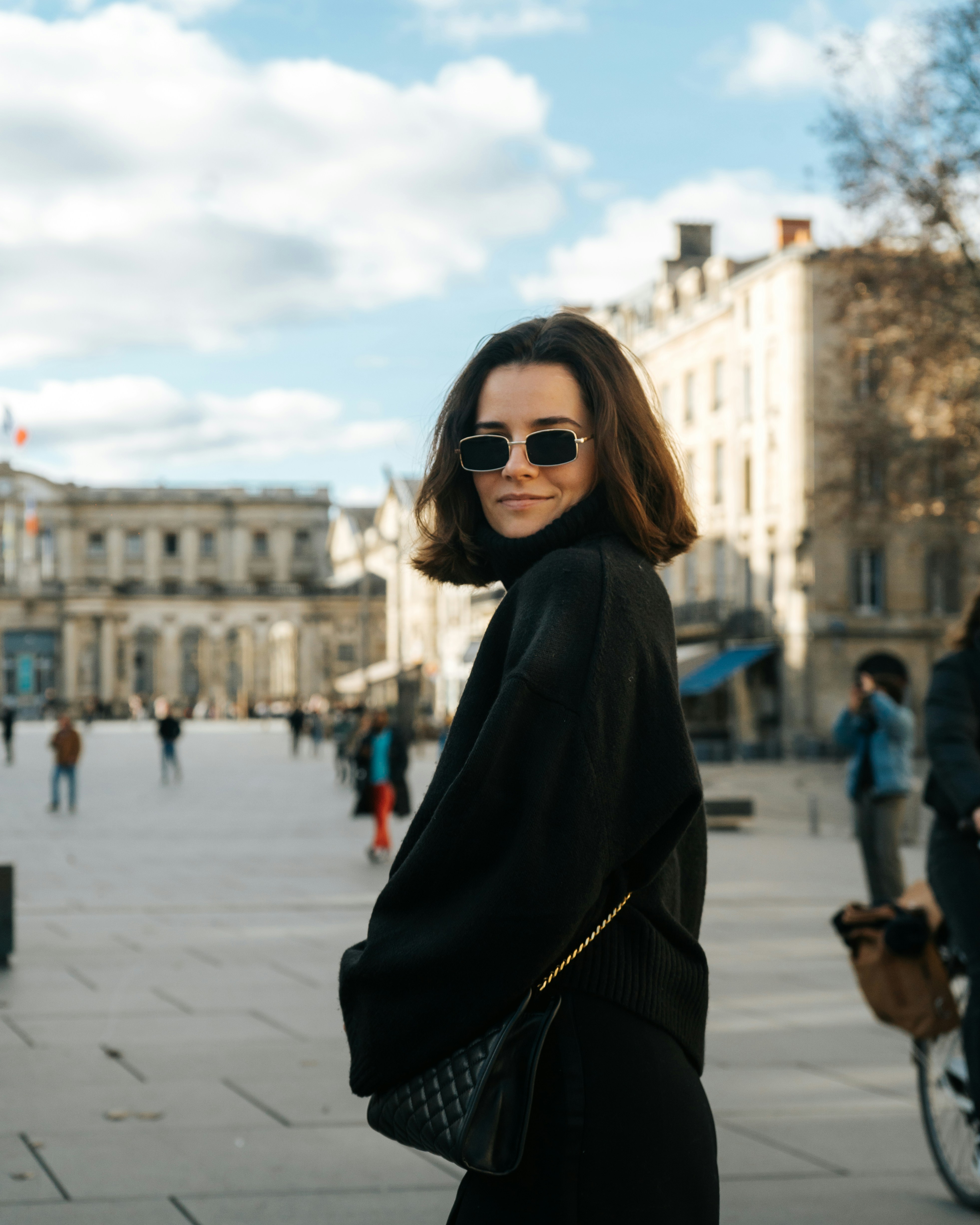 Woman wearing an all-black outfit