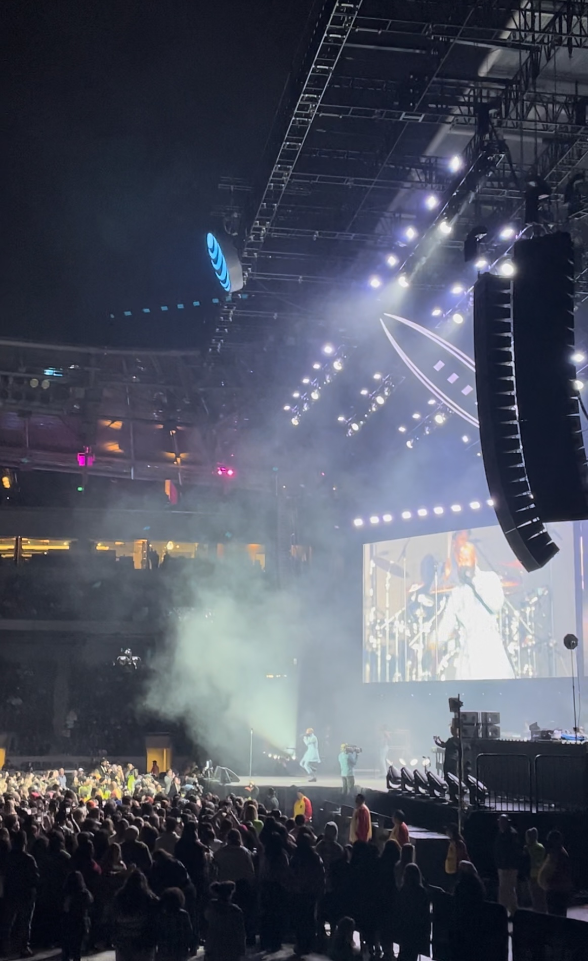 Duckwrth at AT&T Playoff Concert