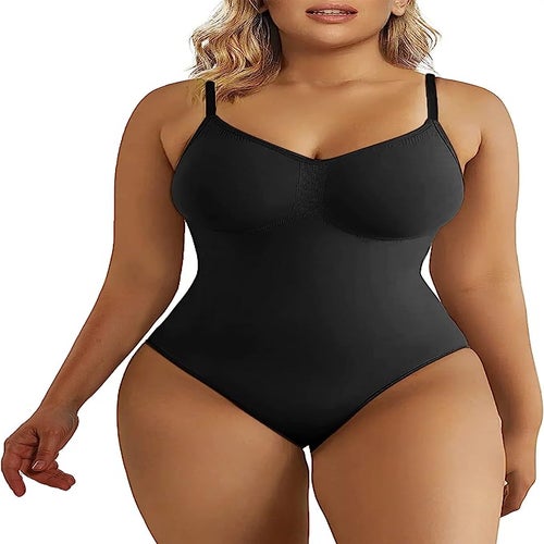 I'm a size 20 and tried on Primark's SKIMS dupe - it gave me an hourglass  figure and was so comfy too