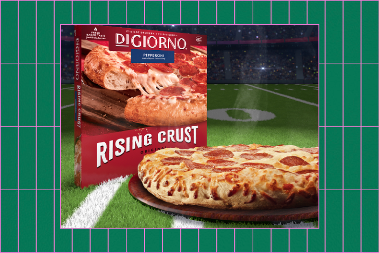 free pizza super bowl?width=698&height=466&fit=crop&auto=webp&dpr=4