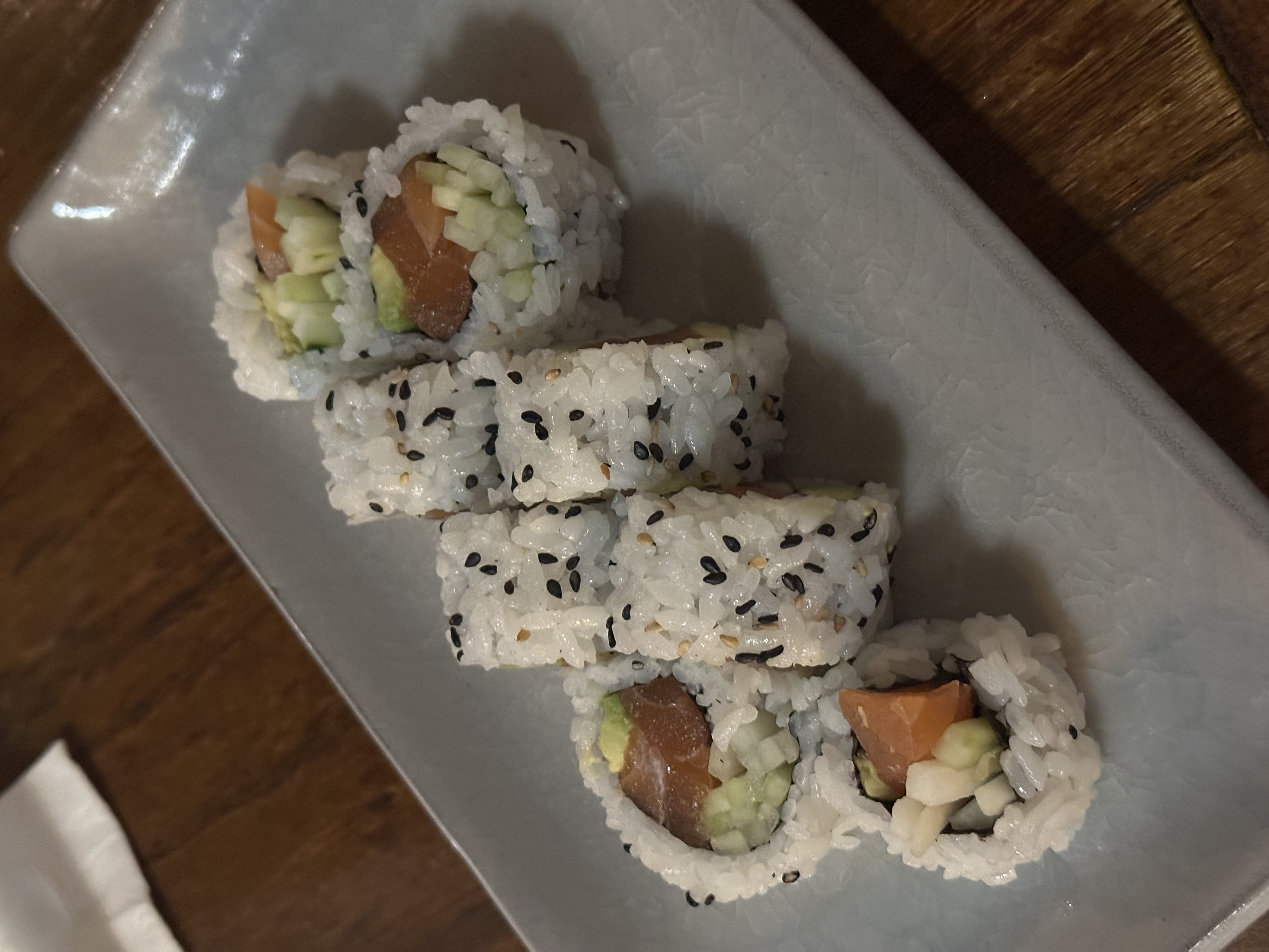 Alaskan Roll at Momoyaki