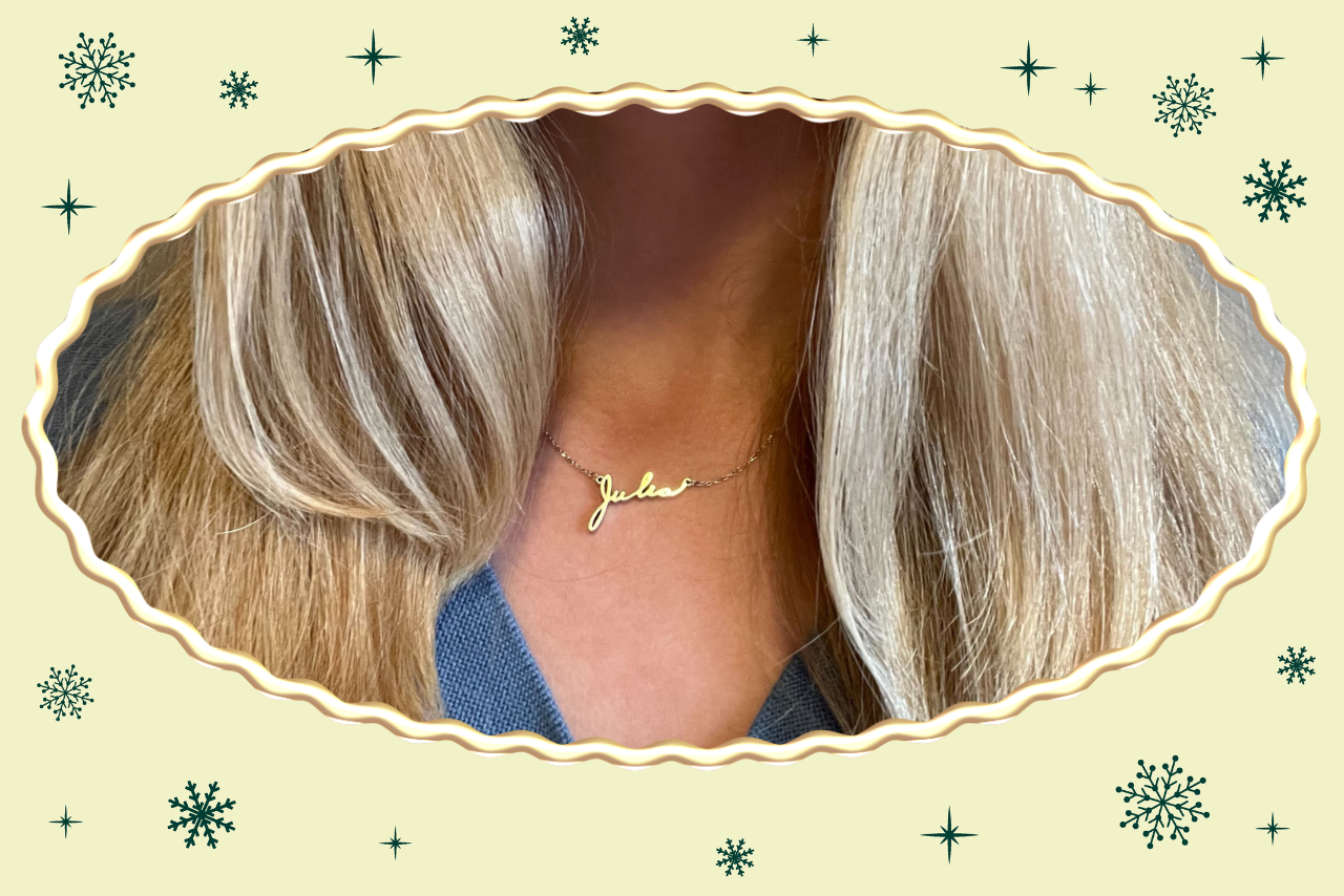 Gifting Essay?width=698&height=466&fit=crop&auto=webp&dpr=4