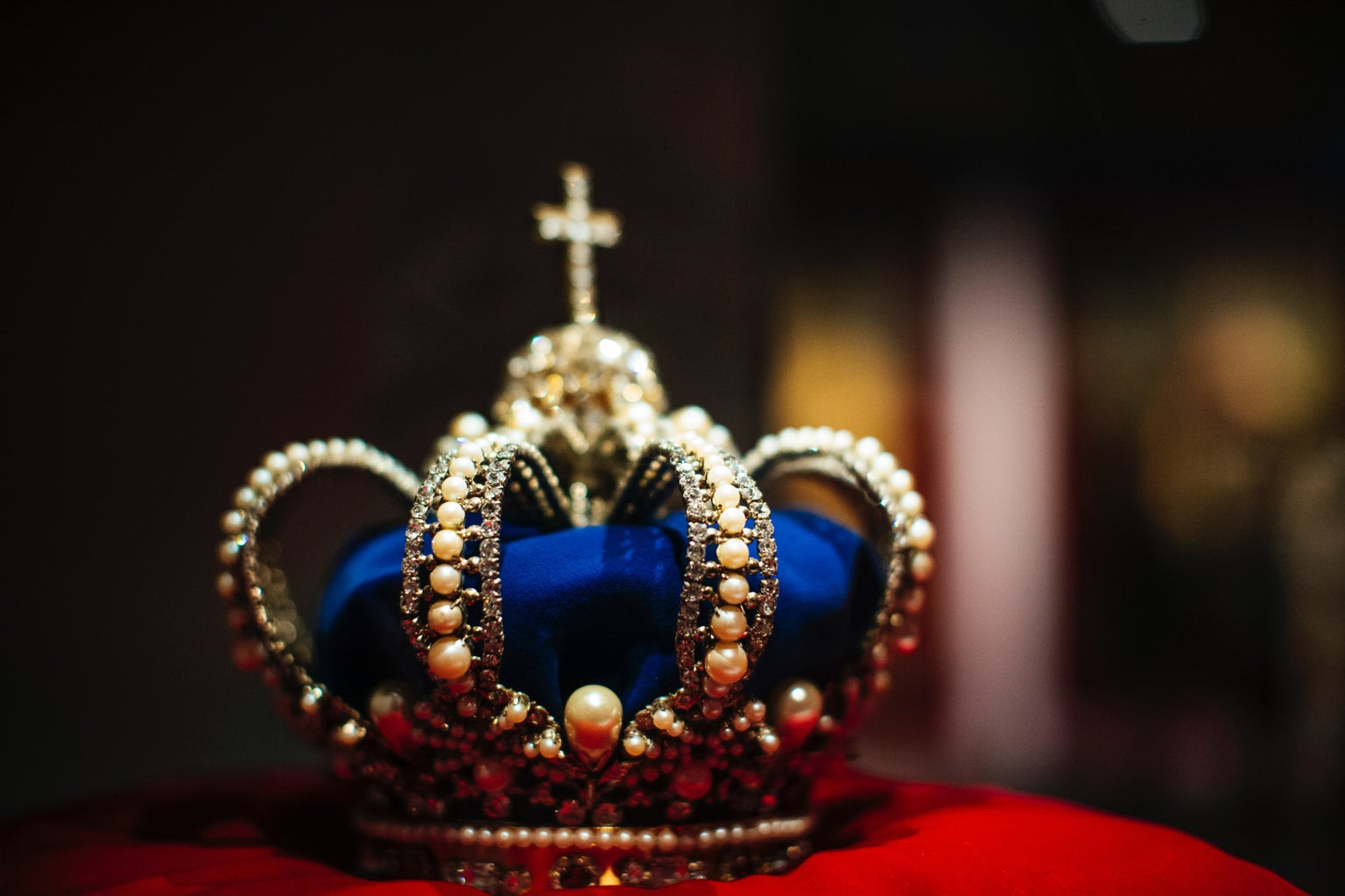 ornate crown