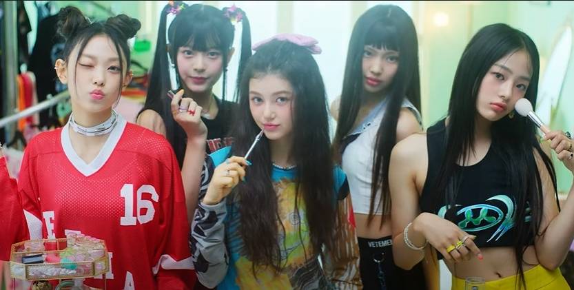 newjeansattentionjpegjpg by Youtube HYBE LABELS?width=698&height=466&fit=crop&auto=webp&dpr=4