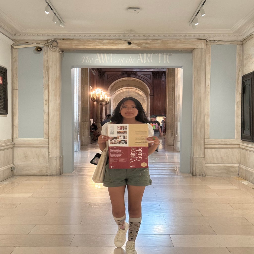 woman inside the new york public library