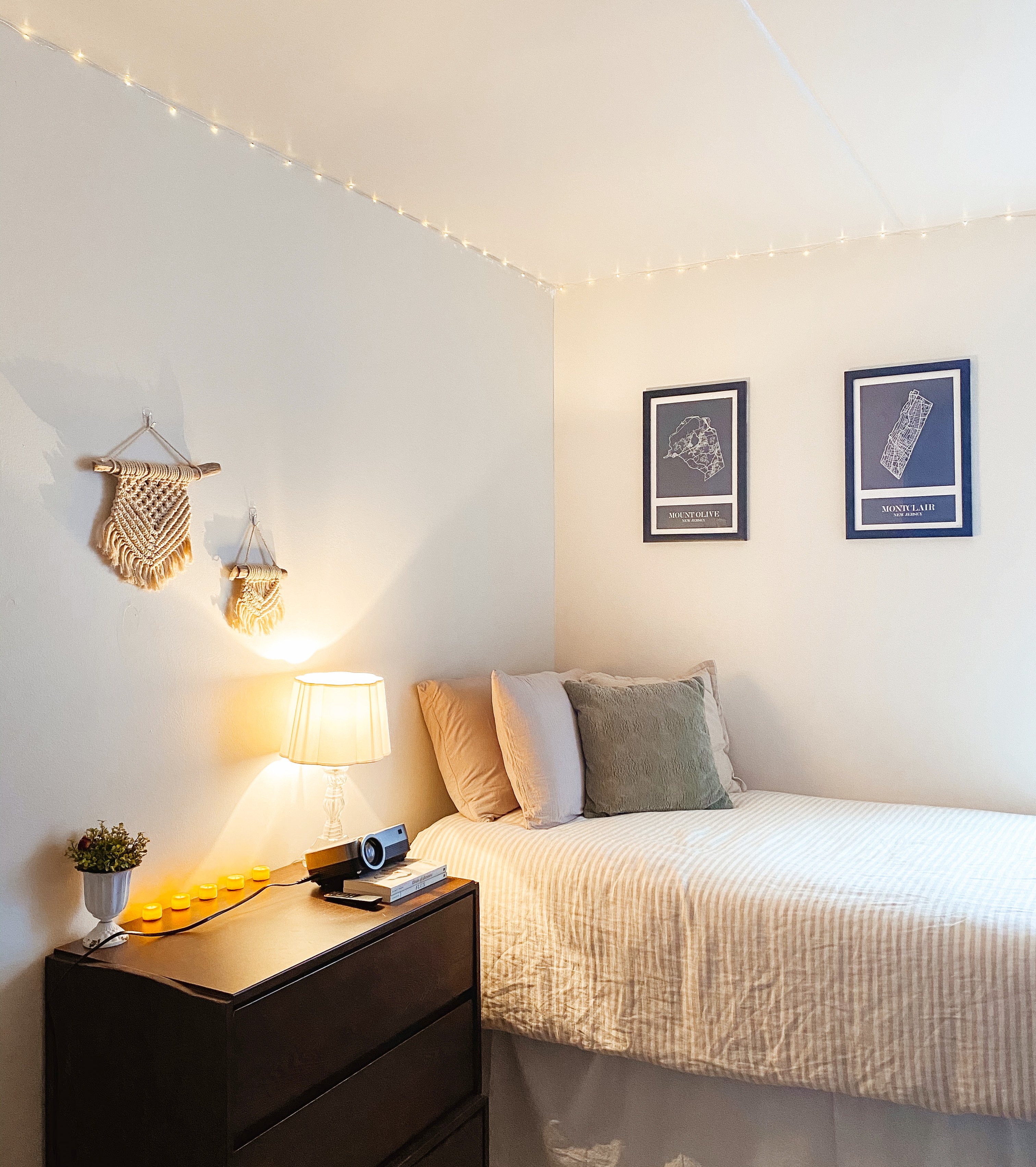 dorm room msujpg by Deven Diamantis?width=698&height=466&fit=crop&auto=webp&dpr=4