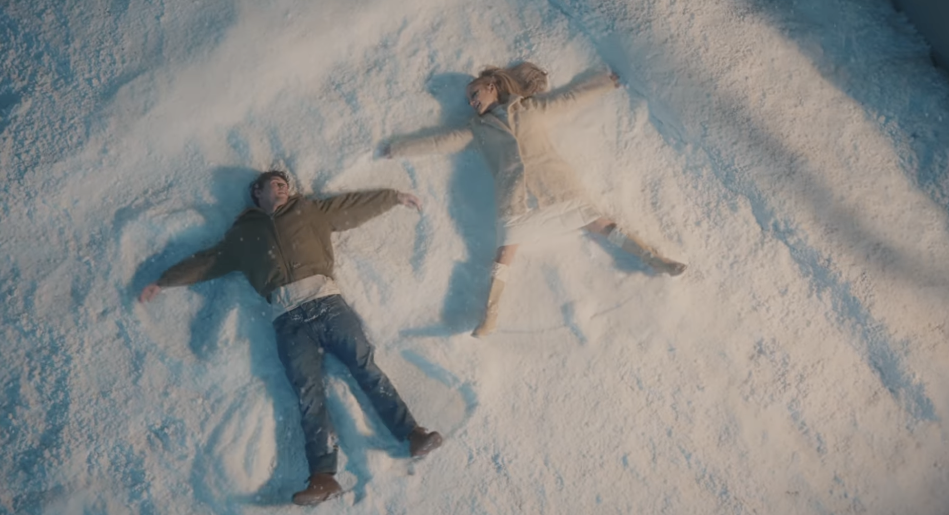 Screenshot from Ariana Grande\'s \