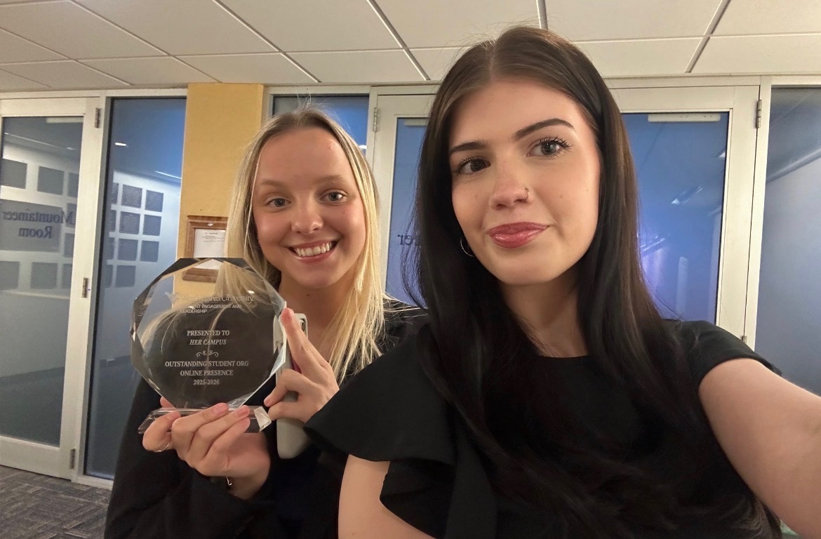 Her Campus at WVU Awards