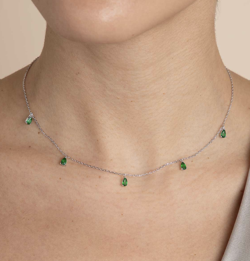 Astrid and Miyu necklace