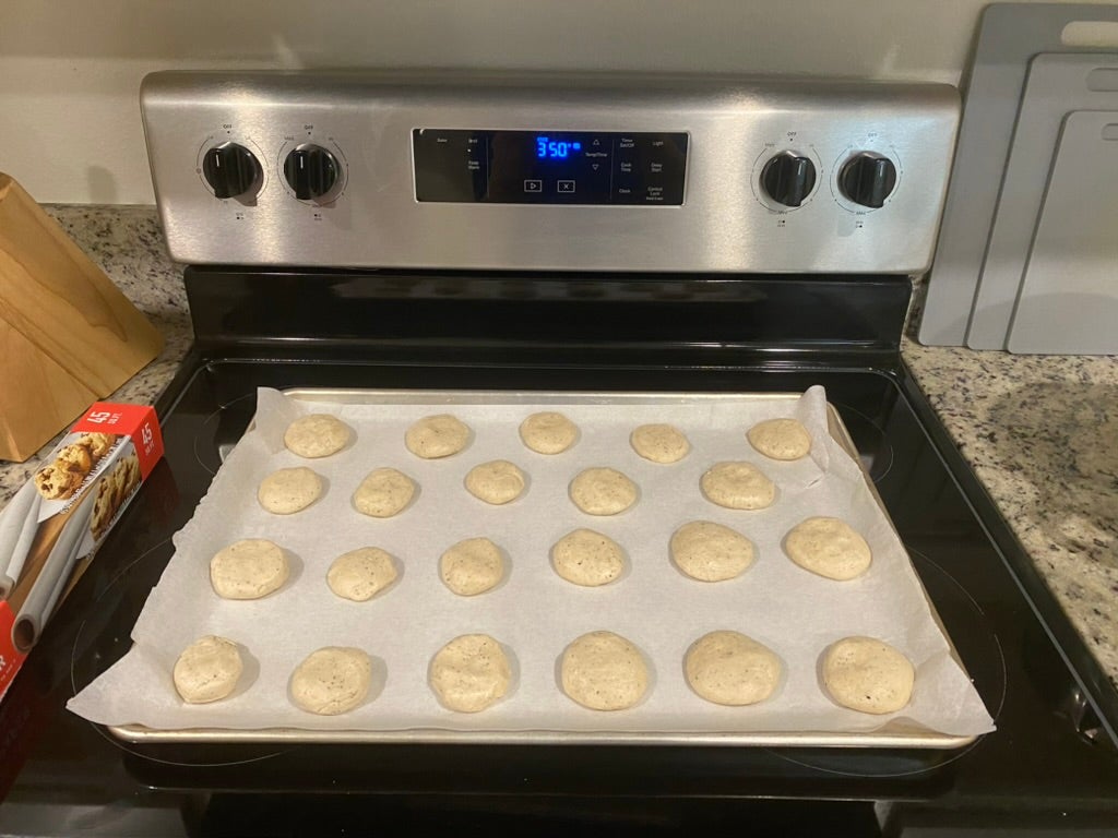 picture of unbaked cookies on baking sheet