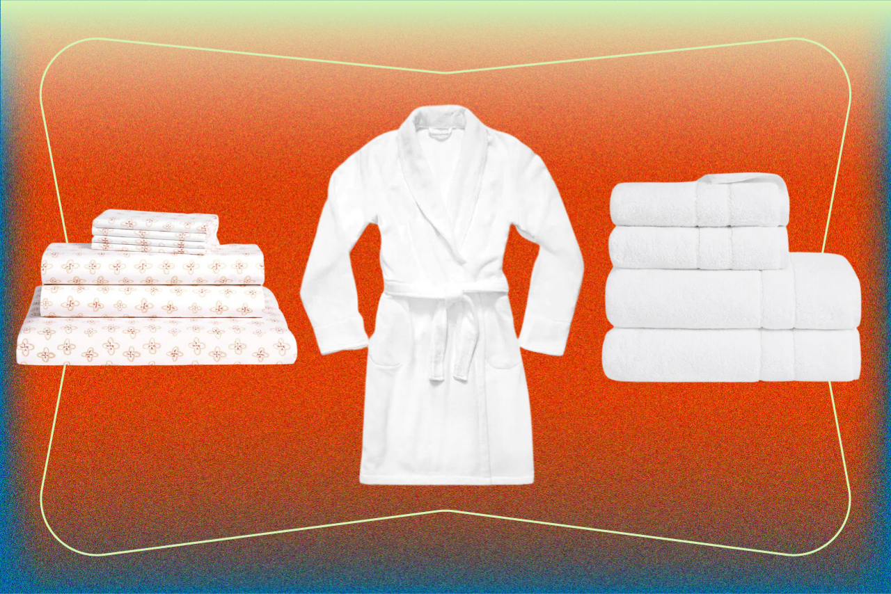 brooklinen sale?width=698&height=466&fit=crop&auto=webp&dpr=4