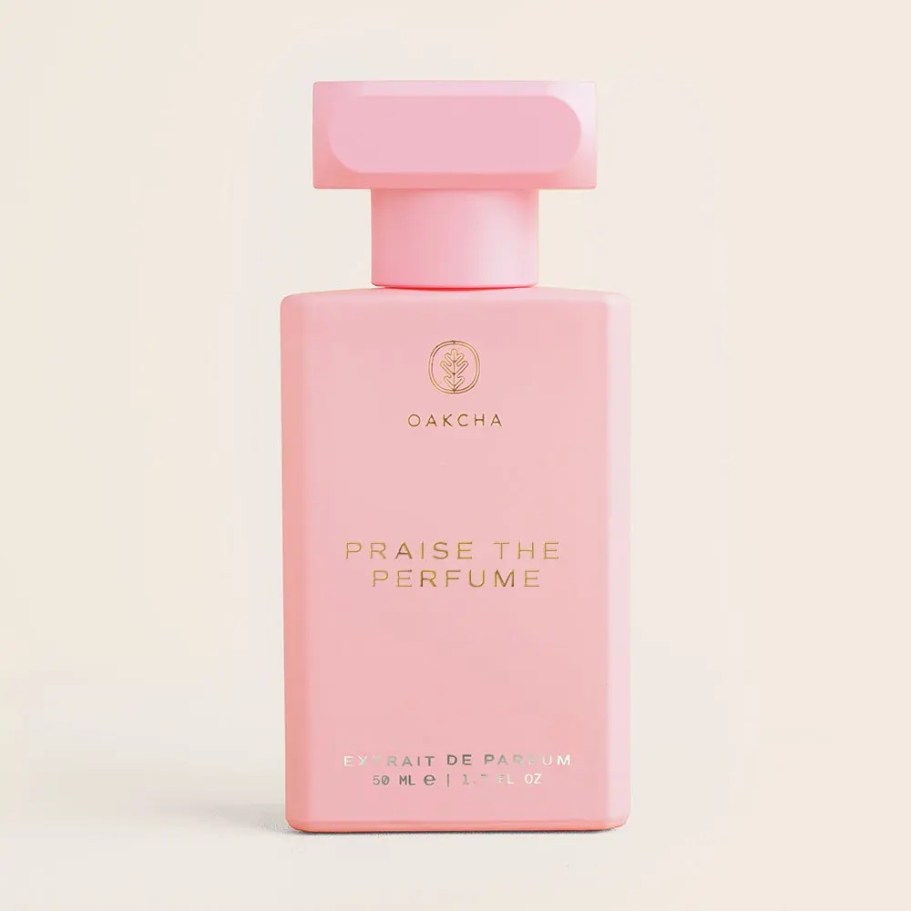 oakcha praise the perfume in pink bottle