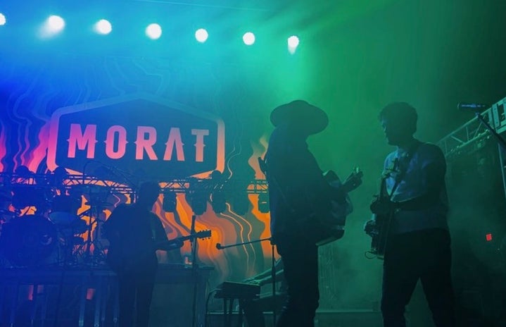 An image of band members of the Colombian band Morat
