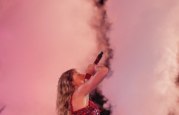 taylor swift performs during her eras tour