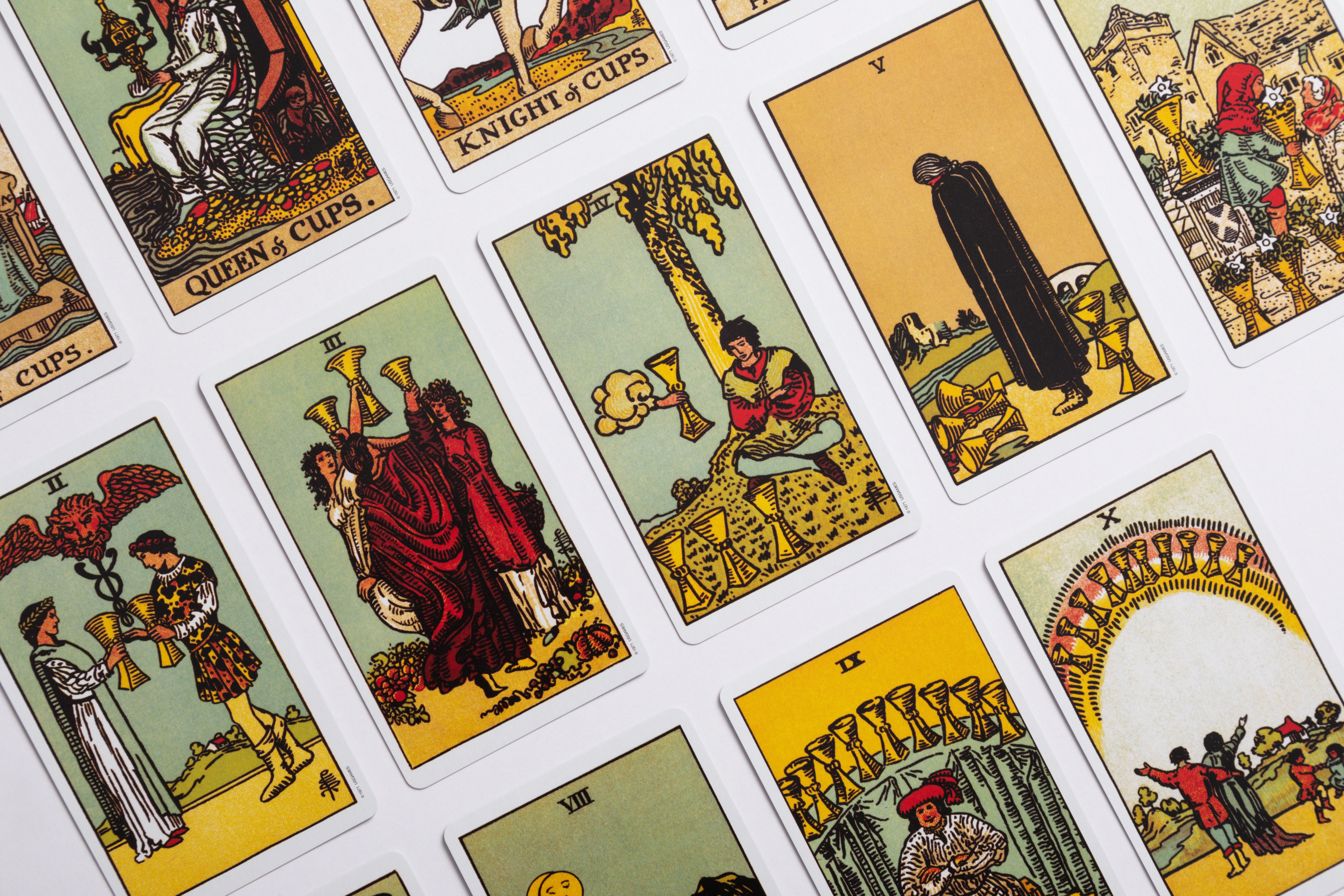 tarot cards by Viva Luna Studios?width=698&height=466&fit=crop&auto=webp&dpr=4