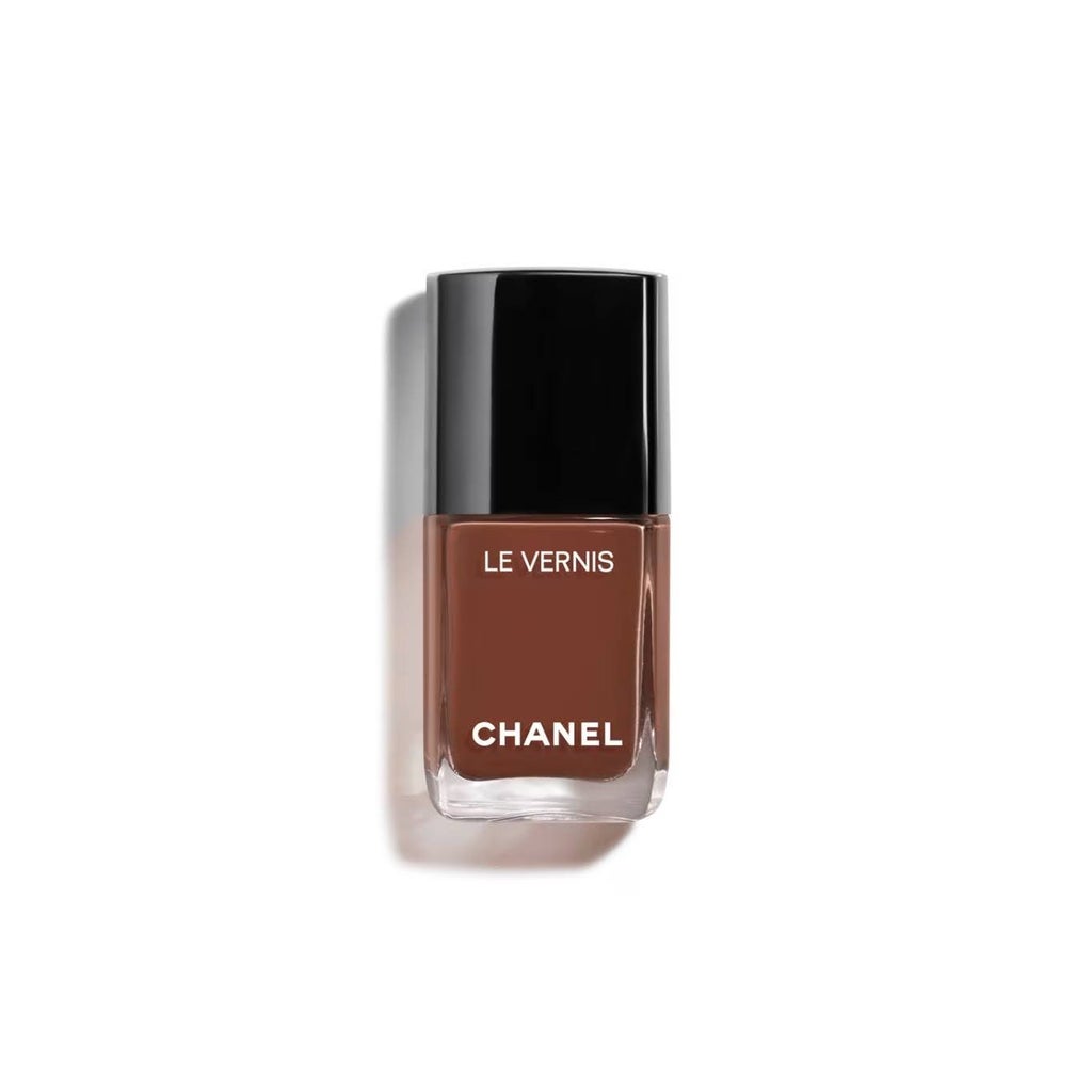 chanel brown nails