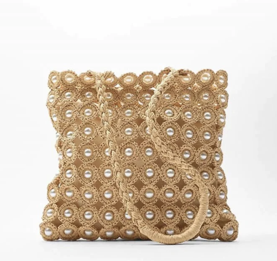 accessories for greek girl aesthetic