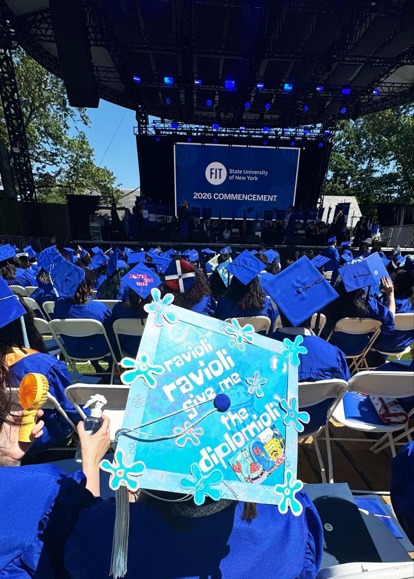 fit graduation caps