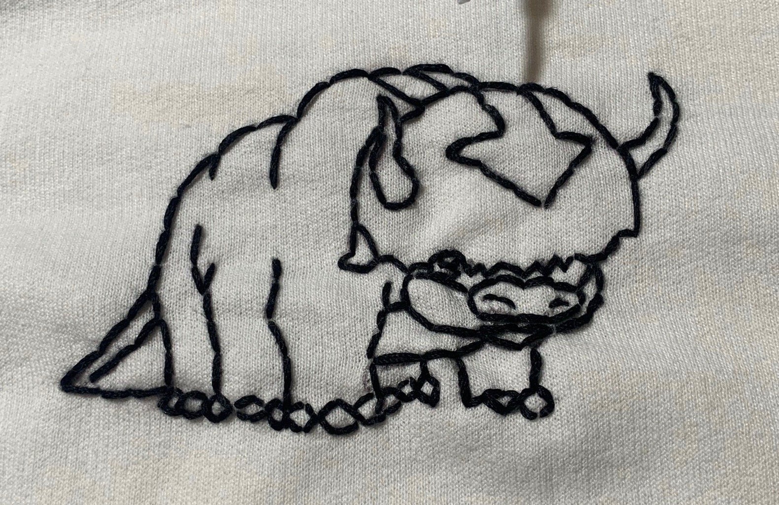 step 4 appa embroidery, sew in outline