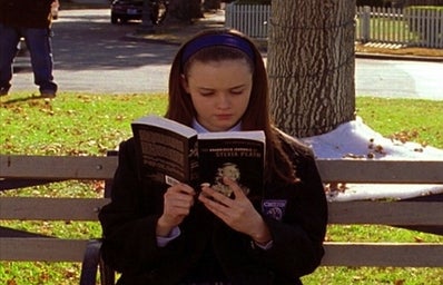 How To Live Like Rory Gilmore For A Day!