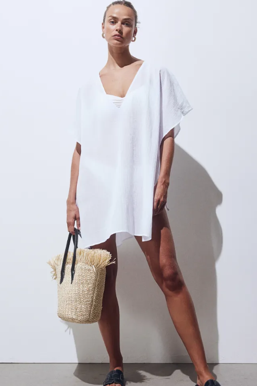 white beach kaftan?width=1024&height=1024&fit=cover&auto=webp&dpr=4
