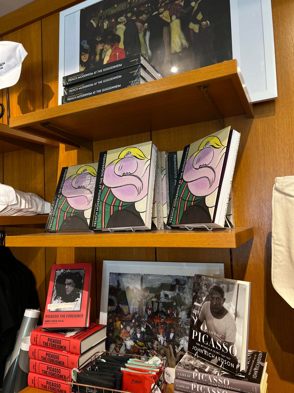 bookshelf display image